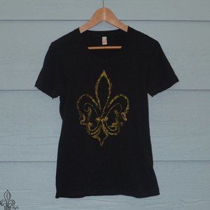 🎇Gold Glitter Fluer de Lis tee🎇